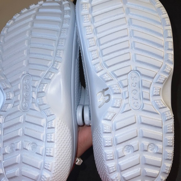 crocs - Picture 3 of 4